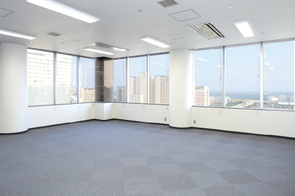 10坪未満から100坪超まで、さまざまな広さのオフィスが揃っています